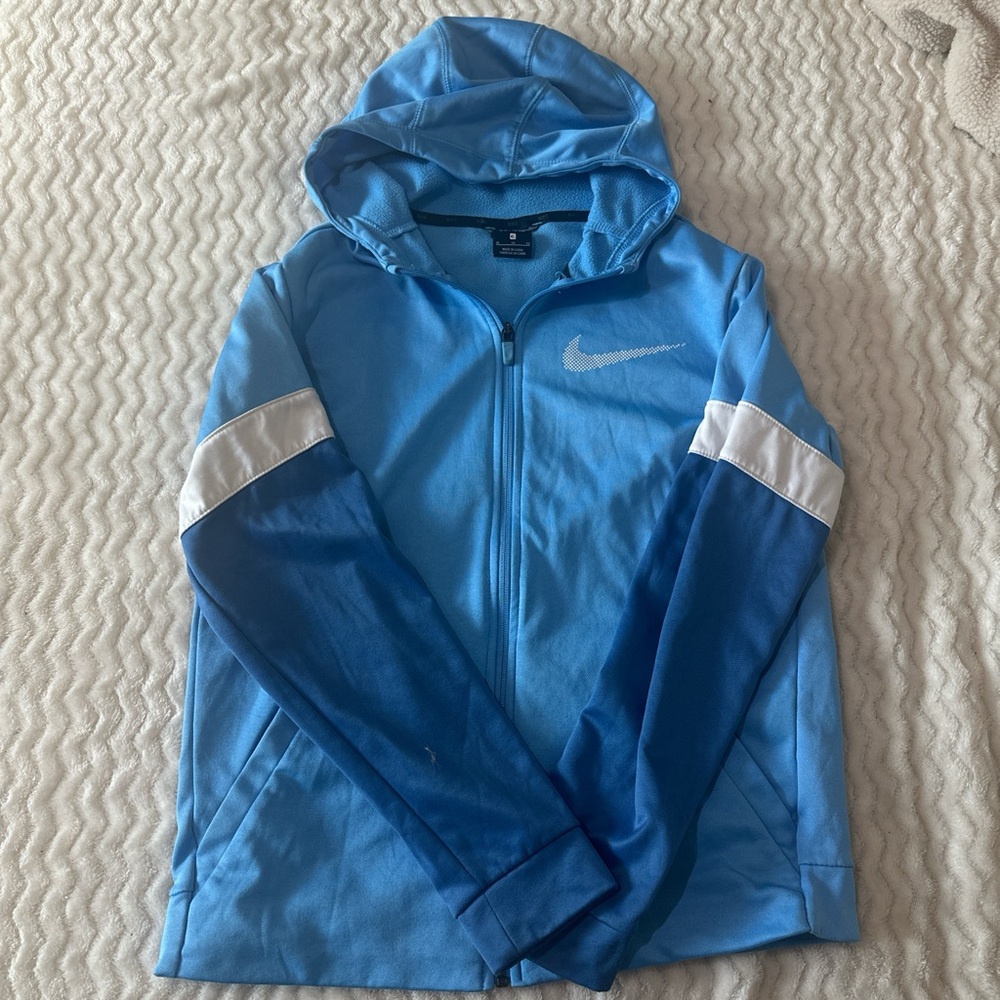 nike zip up hoodie